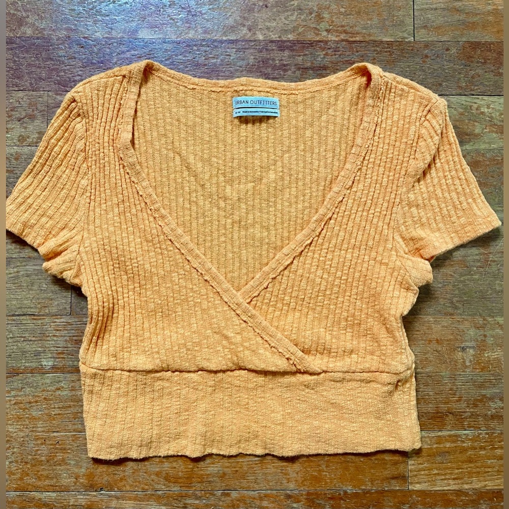 Urban Outfitters Ribbed Crop Top